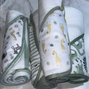 Baby Hooded Towels with Animal Print